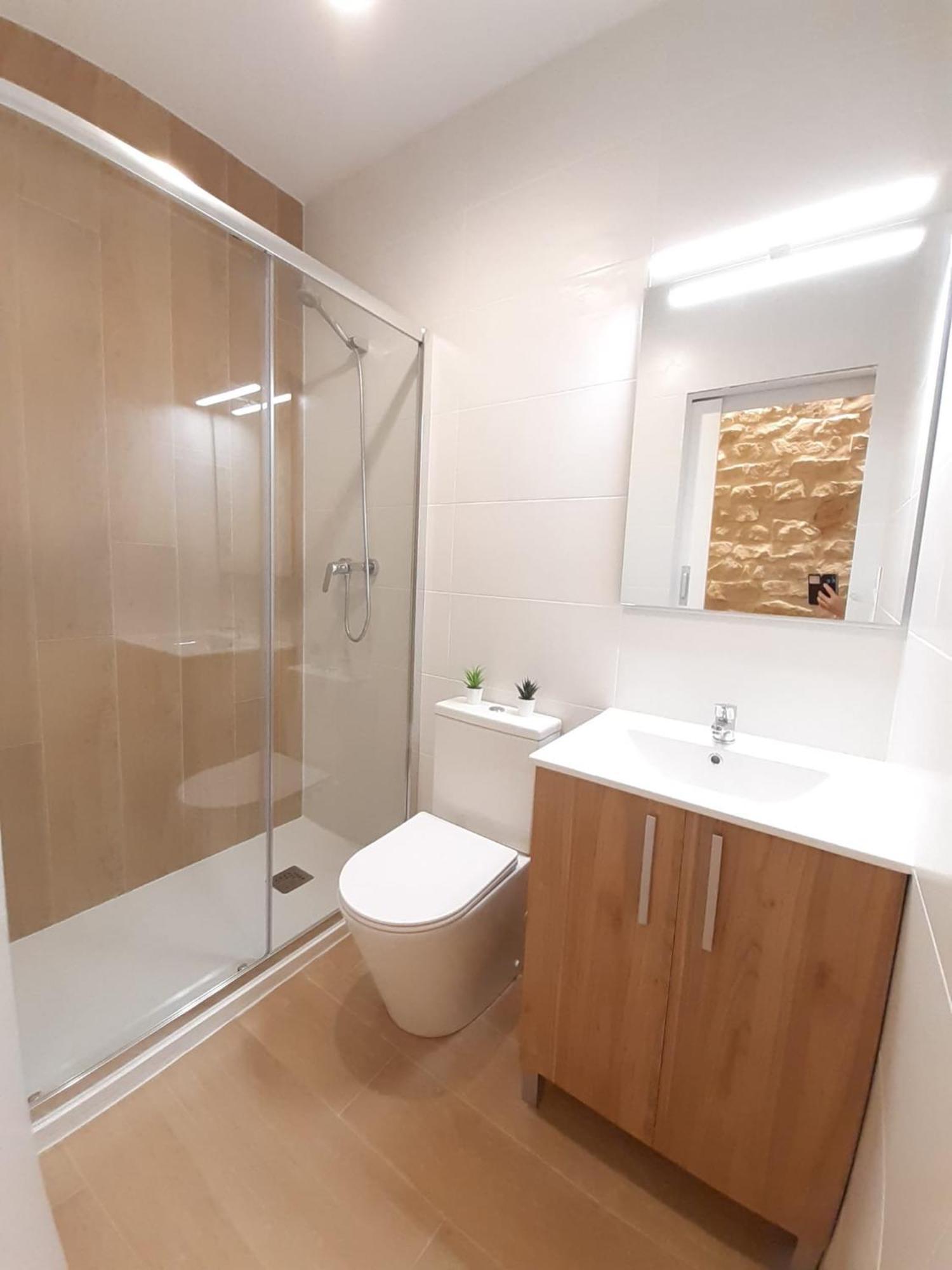 Good Energy Rooms Аликанте Екстериор снимка