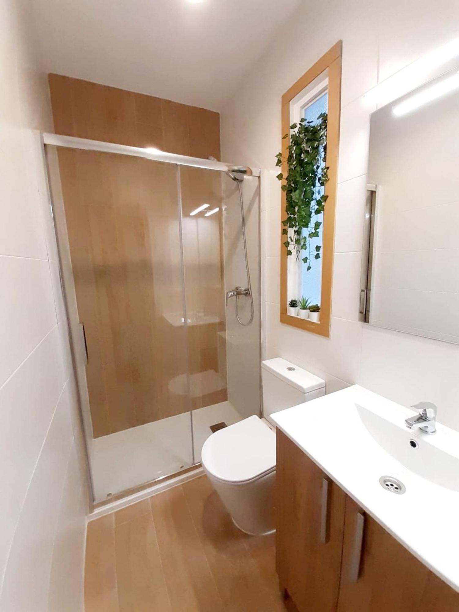 Good Energy Rooms Аликанте Екстериор снимка